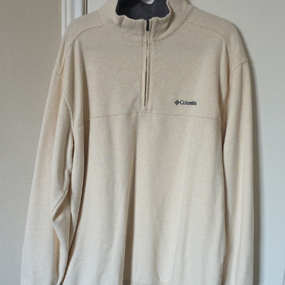 Columbia Men's Beige Zip-Up Sweater